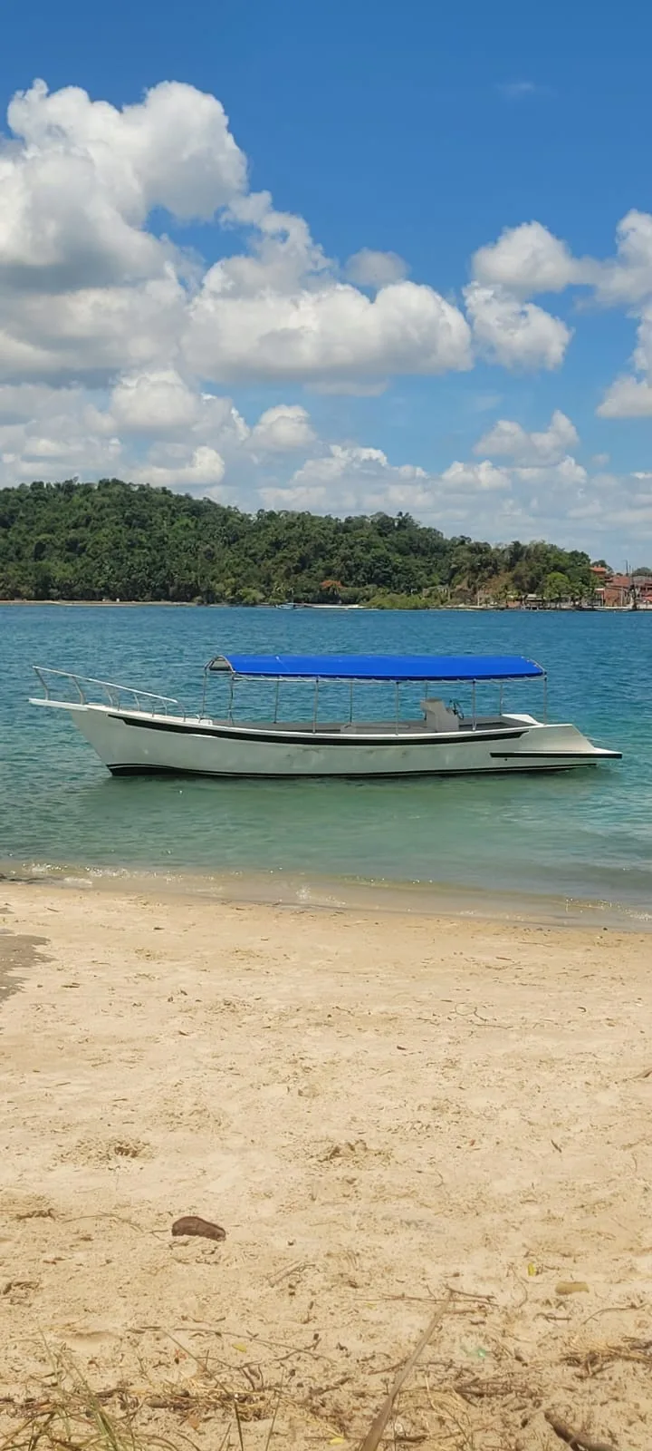 Prudência — embarcação para eventos na Baía de Todos os Santos
